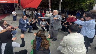 Öğrenciler balık yeme yarışması yaptı, birinci 4 çipura kazandı