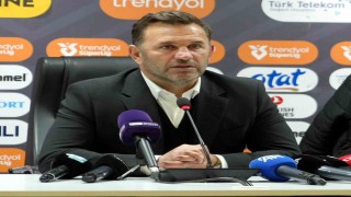 Okan Buruk: Oyuncularım ‘nasıl olsa şampiyon olduk psikolojisinde olabilir