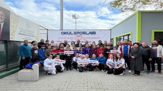Okul Sporları Tenis Grup Birinciliği Müsabakaları Çaycumada başladı