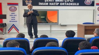 Okullarda değerler eğitimi devam ediyor