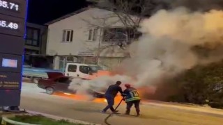 Oltuda araç yangını korkuttu