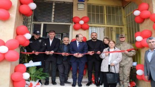 Oltuda rölyef ve karakalem sergisi açıldı