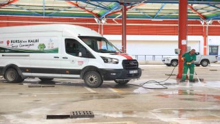 Osmangazide kurban kesim alanları titizlikle temizleniyor