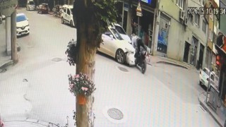 Otomobil ile motosiklet kafa kafaya çarpıştı: 1 yaralı