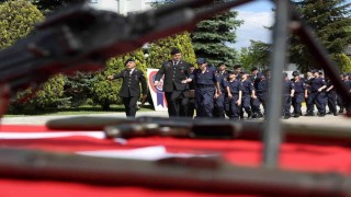 Özel bireyler üniforma giyip yemin etmenin gururunu yaşadı