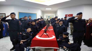 Özel ihtiyaç gençler için temsili askerlik heyecanı
