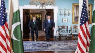 Pakistan Dışişleri Bakanı Dar, ABDli mevkidaşı Rubio ile bir araya geldi
