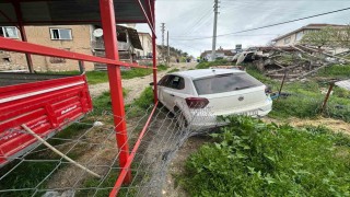 Park halindeki aracın bir anda hareket etti