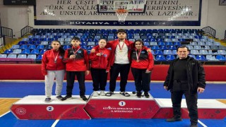 Pazarlar Spor Lisesinden tarihi rekor