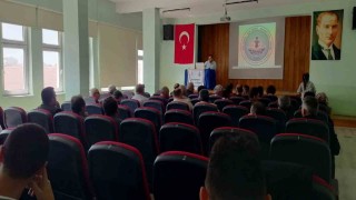 Pazaryerinde muhtarlara hizmet içi eğitim hamlesi