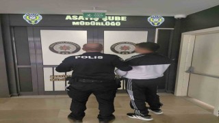 Polis 22 yıl 3 ay 27 gün hapis cezasıyla aranan şahsı yakaladı