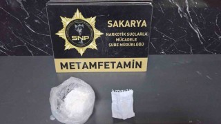 Polisten 4 ayrı uyuşturucu operasyonu: 4 tutuklama