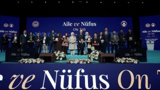Rektör Aydın Aile ve Nüfus On Yılı Vizyon Tanıtım Programına katıldı