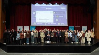 Rektör Hacımüftüoğlu İhtisas Akademiye katıldı
