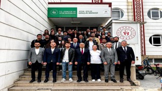 Rektör Kent öğrencilerin sorularını yanıtladı