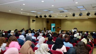Rektör Prof. Dr. Altun, öğrencilerle bir araya geldi
