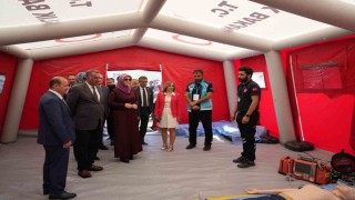 Sağlık ordusu MCBÜKAF26da gençlerle buluştu