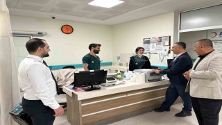 Sağlık-Sen Şırnak Şubesinden sağlık çalışanlarına bayram sürprizi