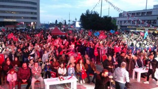 Samsunda Anneler Gününde konser coşkusu