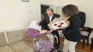 Şehit annelerine anlamlı Anneler Günü ziyareti