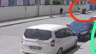 Siirtte motosikletin çarptığı 10 yaşındaki çocuk ağır yaralandı