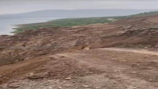 Siirtte toprak kayması köylüleri tedirgin ediyor