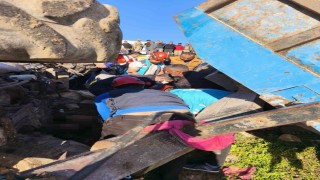 Siirtte traktör devrildi: 2 ölü, 1 yaralı