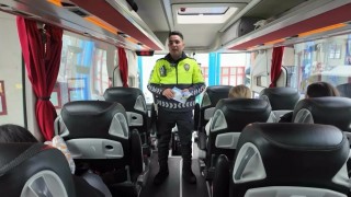 Sinop Emniyetinden sürücü ve yolculara hayati uyarılar