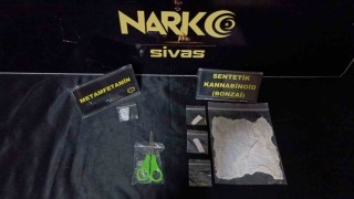 Sivasta 3 uyuşturucu taciri tutuklandı