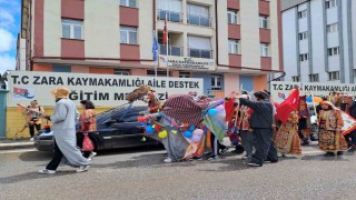 Sivasta geleneksel saya gezmesi renkli görüntülere sahne oldu