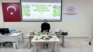 Sivasta yurt öğrencilerine sağlıklı beslenme eğitimi verildi