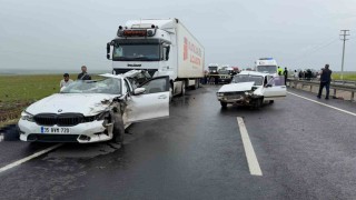 Siverekte zincirleme trafik kazası: 2 ölü, 2 yaralı