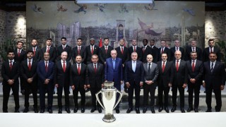 Son Şampiyon Galatasaray, Cumhurbaşkanı Erdoğan’ı Ziyaret Etti