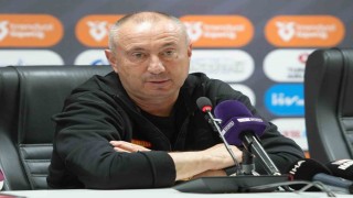 Stanimir Stoilov: Avrupa kupalarına katılamadığımız için çok üzgünüz