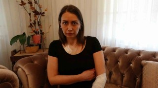 Sultangazide kan donduran saldırı: Marketten bıçak alıp eşinin önünü kesti, çocuğunun gözü önünde 6 yerinden yaraladı