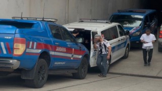Taksiciyi rehin alıp polise ateş eden zanlı tutuklandı