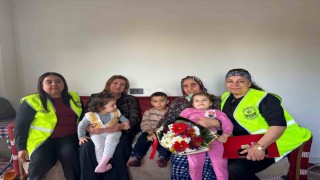 Tarsusta şehit anneleri Anneler Gününde unutulmadı