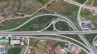 Tatilciler erken dönüşe geçti, 43 ilin bağlantı noktası kilitlendi: Son durum havadan görüntülendi