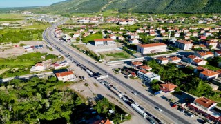 Tatilcilerin dönüş yolundaki yoğunluğu sürüyor