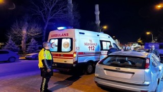 Tavşanlıda motosiklet yayaya çarptı: 2 yaralı