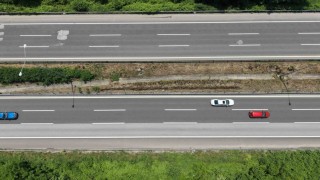 TEMin Düzce geçişinde arefe günü trafik akıcı ilerliyor