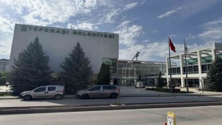 Tepebaşı Belediyesine yolsuzluk operasyonu