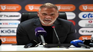 Thorsten Fink: Fenerbahçe ya da Galatasaray için değil, Samsunspor için oynuyoruz