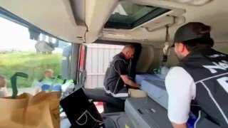 Tırda yatağın altından 12 milyon 600 bin TLlik uyuşturucu çıktı