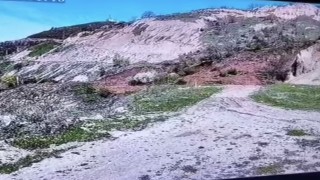 Tokatta heyelan güvenlik kamerasına yansıdı