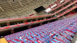 Trabzon Büyükşehir Belediyesi, Antalya Stadyumunu bayraklarla donattı