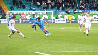 Trendyol Süper Lig: Çaykur Rizespor: 1 - Konyaspor: 1 (İlk yarı)