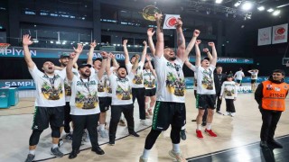 Türkiye Erkekler Basketbol 2. Liginde şampiyon Sakarya Büyükşehir oldu