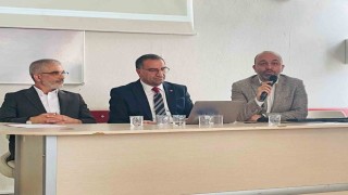 Türkülerimiz Türk Milletinin milli kimlik, kültür ve inanç metinleridir