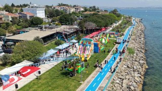 Tuzla Yeşil Kıyı Parkı yenilenen yüzüyle hizmete açıldı